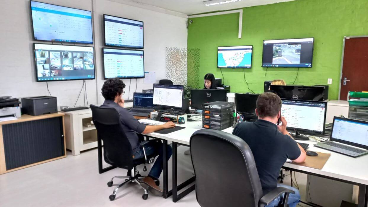 Support centre office